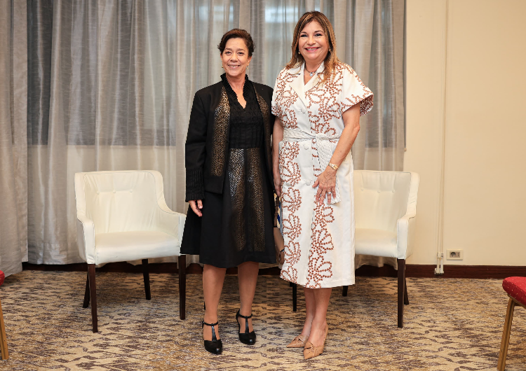 foto de portada de la publicación Primeras Damas de Panamá y Uruguay fortalecen lazos de cooperación