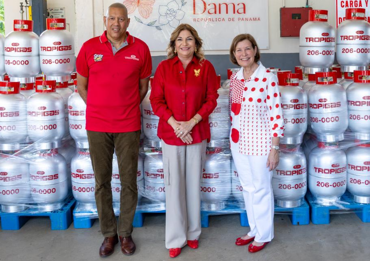 foto de portada de la publicación Cuando ayudar significa estar listos: la Primera Dama recibe el apoyo de Tropigas Panamá y visita el Depósito de Bienes y Donaciones
