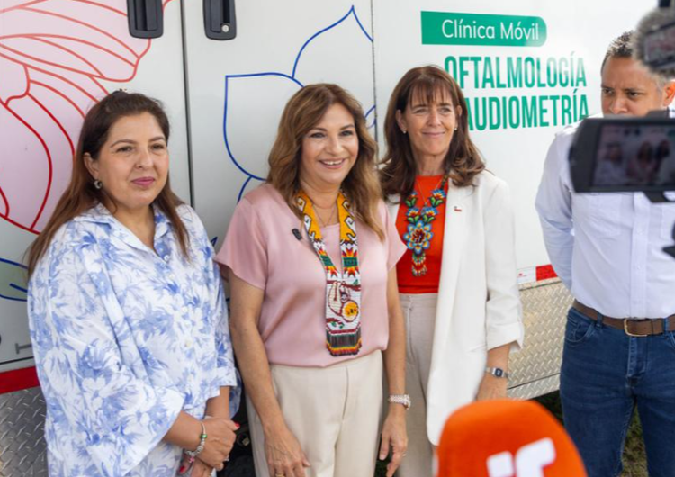 foto de portada de la publicación Primera Dama de Chile y ministra de la Mujer de Paraguay conocen el programa Amor sobre Ruedas