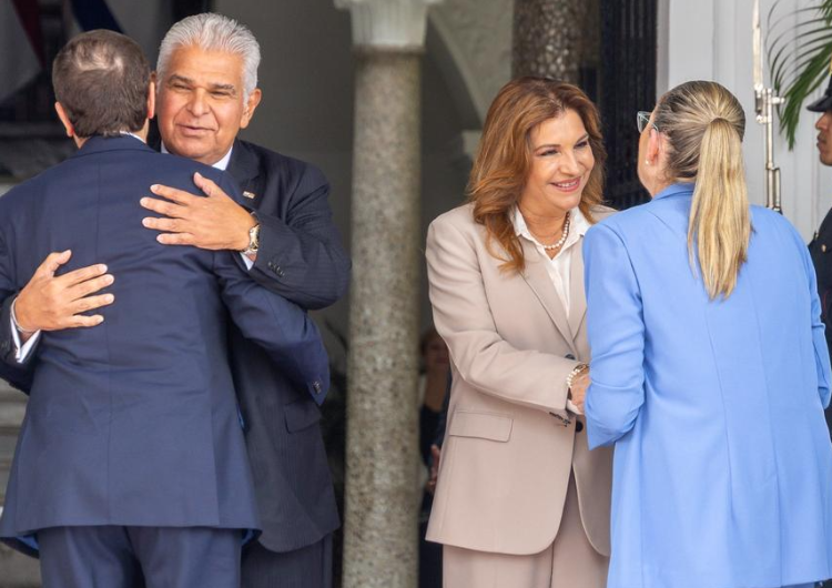 foto de portada de la publicación Palacio de las Garzas recibe visita oficial del Presidente y la Primera Dama del Estado de Israel