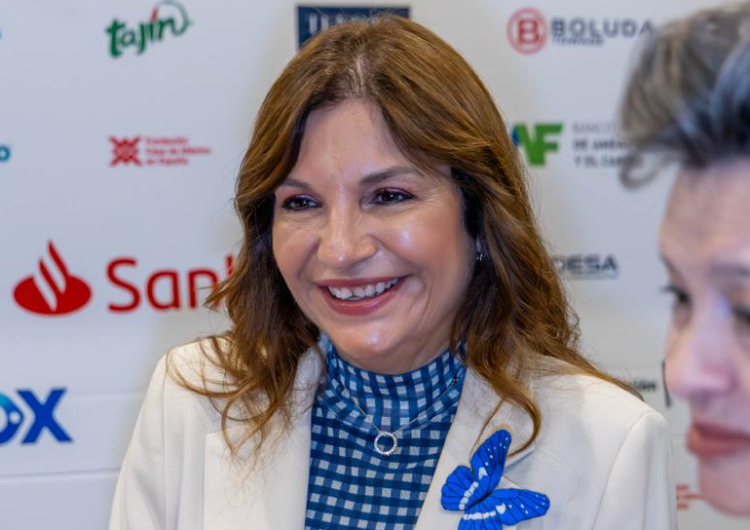 foto de portada de la publicación Primeras Damas de Panamá, Guatemala y Honduras participan en encuentro con representantes del BEI