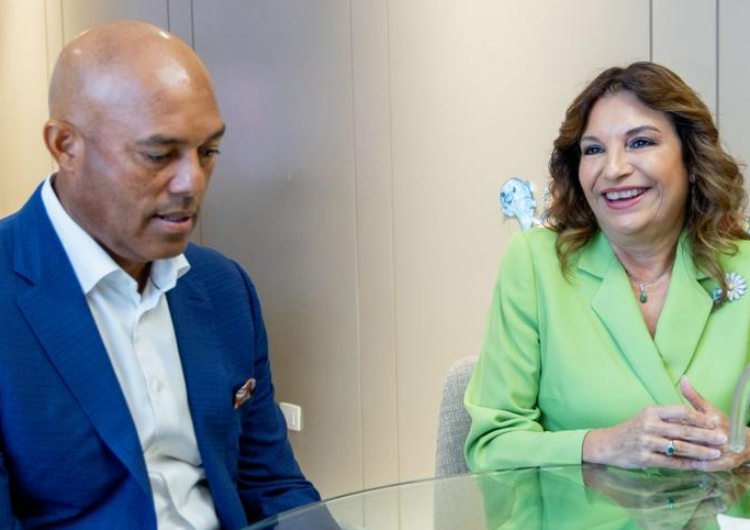 foto de portada de la publicación Un nuevo proyecto para la niñez panameña toma forma de la mano de Mariano Rivera